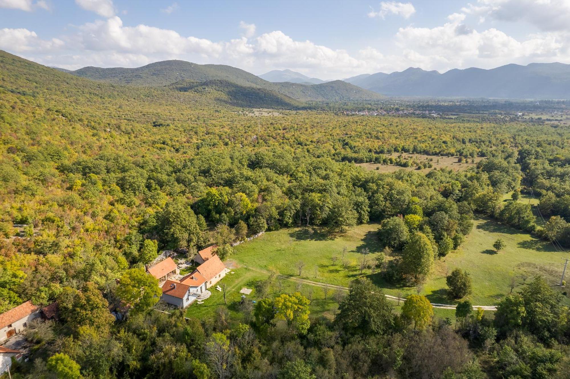 Sokol - Secret Forest House Gračac Zewnętrze zdjęcie