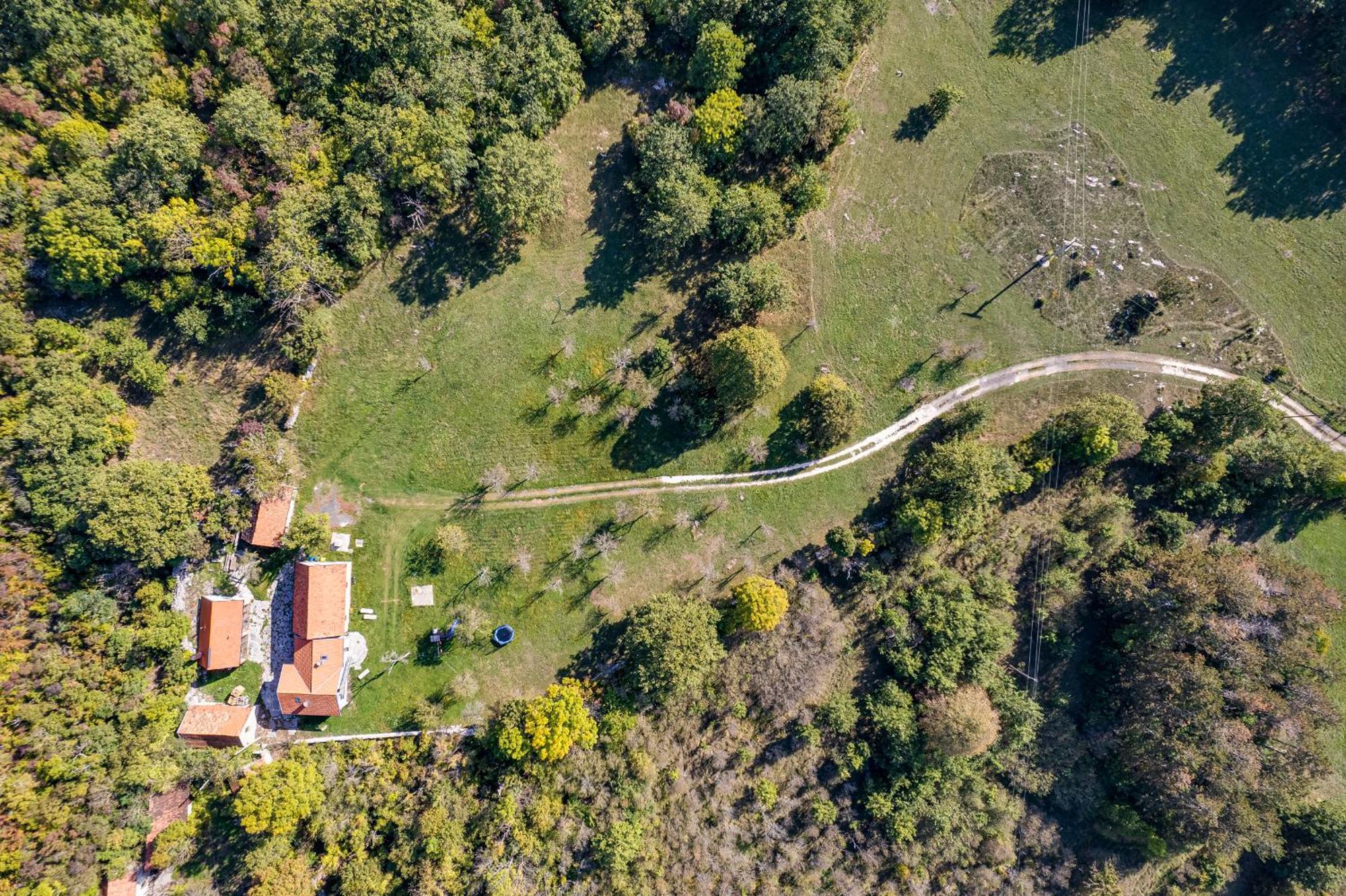 Sokol - Secret Forest House Gračac Zewnętrze zdjęcie
